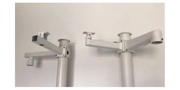 深圳立桿廠家講解一下深圳立桿安裝的注意事項(xiàng)