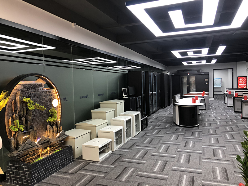 網絡機柜公司產品展廳