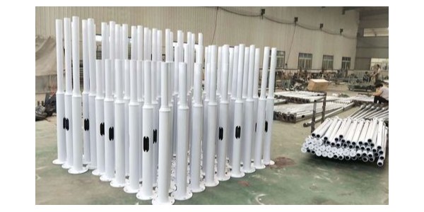 監(jiān)控立桿的預(yù)埋件基礎(chǔ)施工