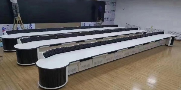 精致操作臺廠家致力打造運城東隧道監(jiān)控室