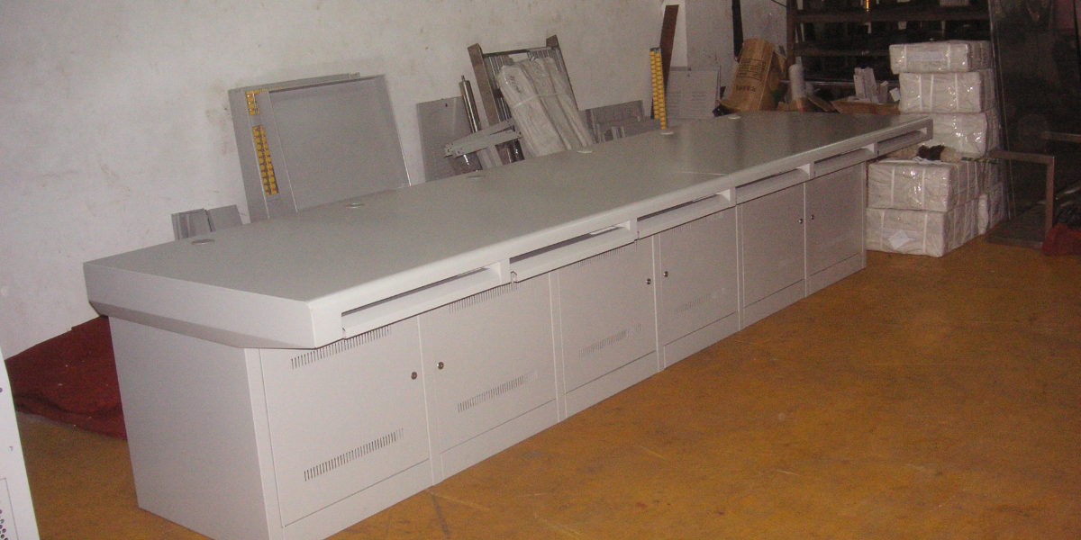 見(jiàn)證精致不俗品質(zhì)--精致操作臺(tái)廠家助力深圳十七中