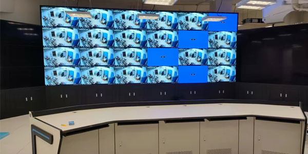 操作臺的優(yōu)勢及適用領(lǐng)域揭秘