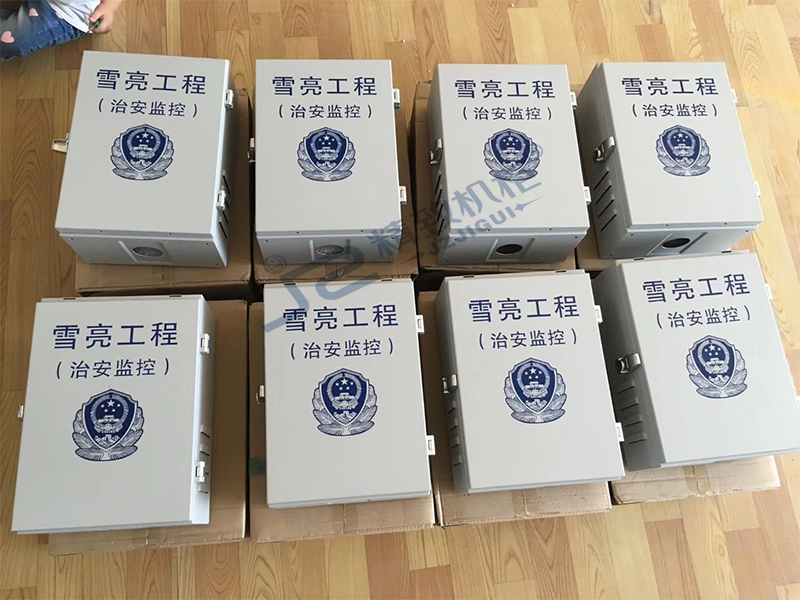 雪亮工程設(shè)備箱廠家